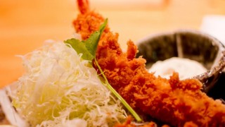 世界「とっても意味ない!?」エビフライの技術を世界も挑戦!