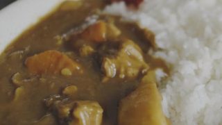 海外「オーソドックス!」圧力鍋で作るカレーライスに興味