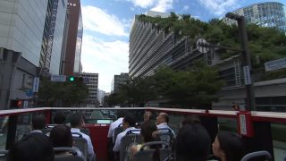 海外「疾走感がいい!」福岡のオープントップバスに感動