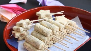 海外「レンジで2分!素朴で簡単な駄菓子作り」きなこ棒の作り方