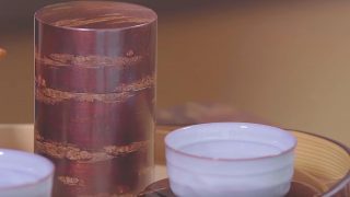 海外「実用的で洗練されたデザイン」樺細工の桜の樹皮を生かした技術がすごい!