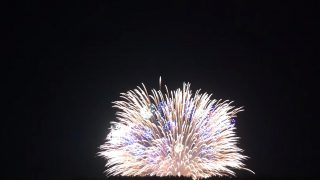 海外「新潟 片貝まつりの四尺玉」巨大花火シェルストーリーが世界一の現場に密着