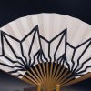 海外「京都 細やかな手作業で愛される」京扇子のデザイン性と趣ある風合を絶賛