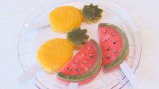 海外「夏にぴったりさわやかな味！」スムージーアイスキャンディの作り方