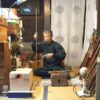羽根の加工から仕上げまで、福岡・相良矢工房の矢作りを紹介